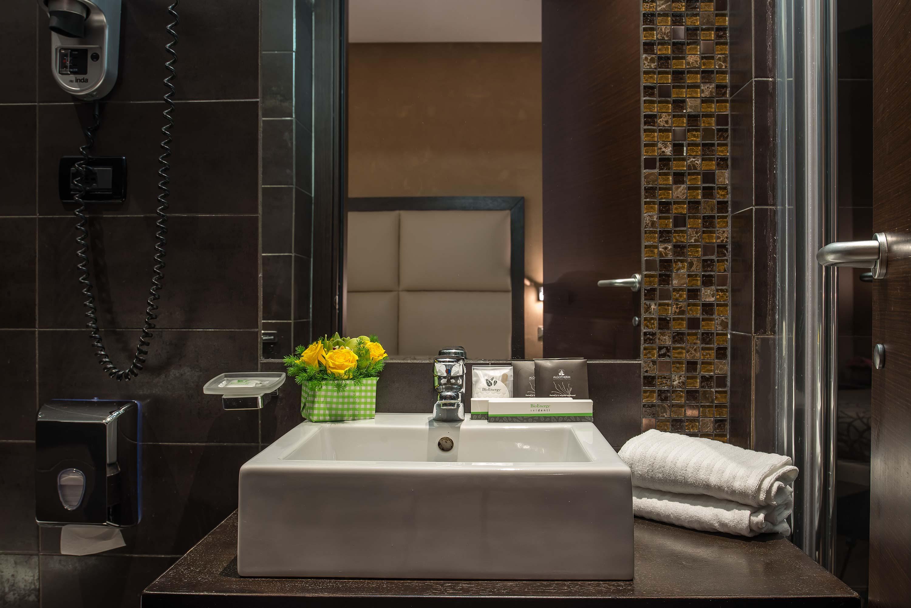 Hotel Catone District 3*