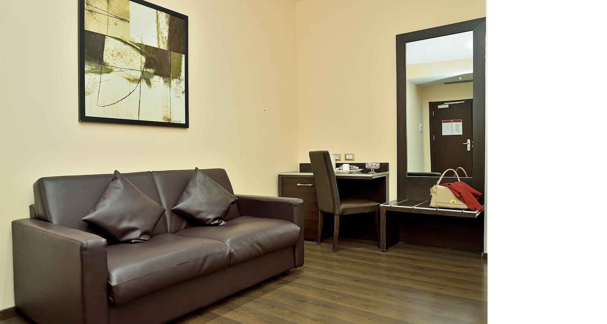 Catone District Hotel 3*